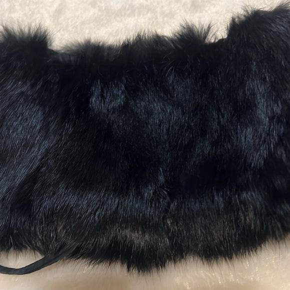 Dyed Rabbit hair tie front collar - Picture 4 of 5